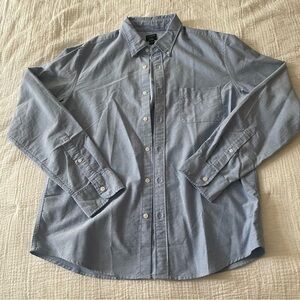 J. Crew Flex Oxford Button Down Shirt, Blue (Large)

Never worn